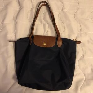 Navy Longchamp “Le Pliage” bag